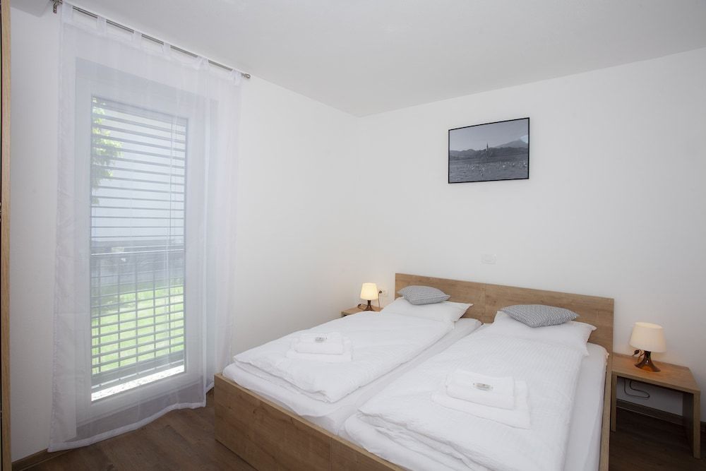 Razingar Apartments Family Apartment, 2 Queen Beds (Ana)