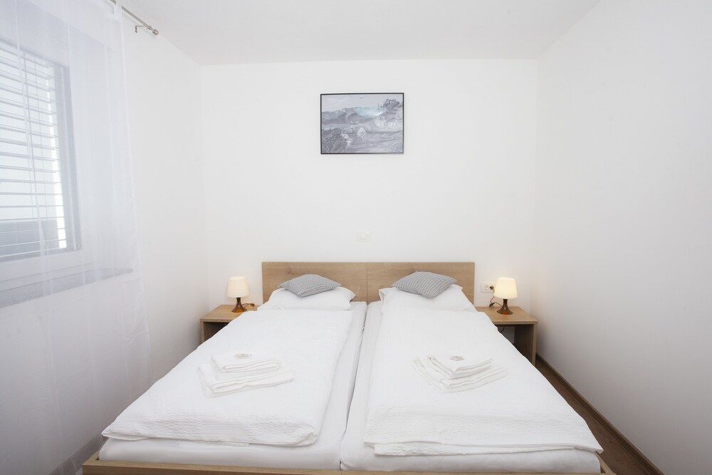 Razingar Apartments Family Apartment, 2 Queen Beds (Ana) 2