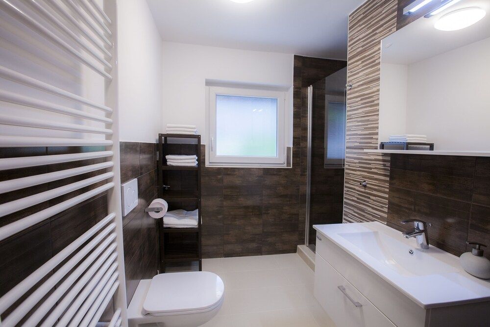 Razingar Apartments Standard Apartment (Anja) 4