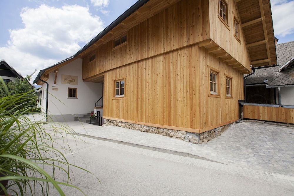 undefined 1861 Blejka apartments 5