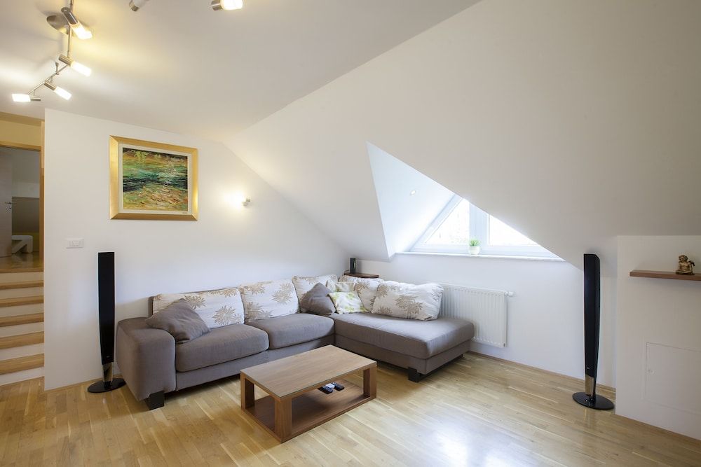 undefined Apartment Karolina 9