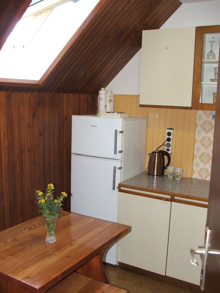 Tourist house Capricorn Basic Apartment, Mountain View 4