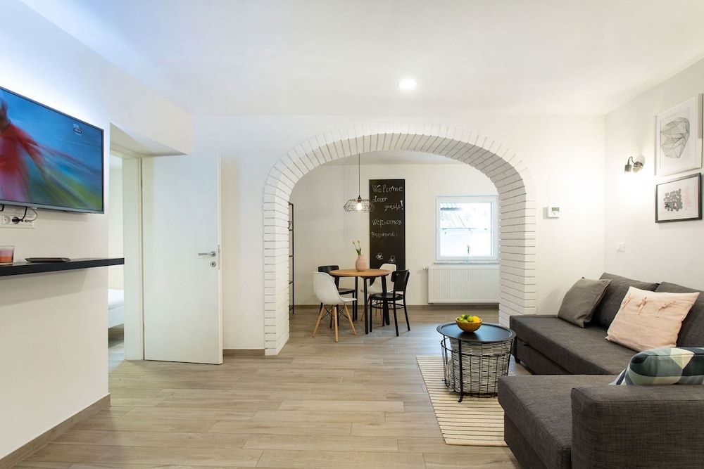 Castle way Apartments Tamy Basic Apartment 8