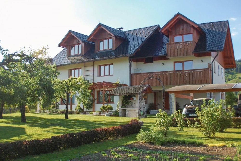 undefined Bled Lake Apartment Blue 2