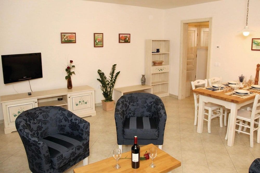 undefined Bled Lake Apartment Blue 3