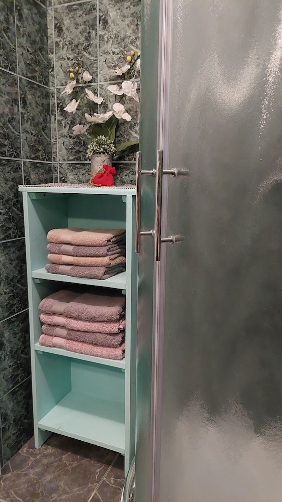 SOBE RAVNIK Basic Double Room, Balcony, Mountain View 5