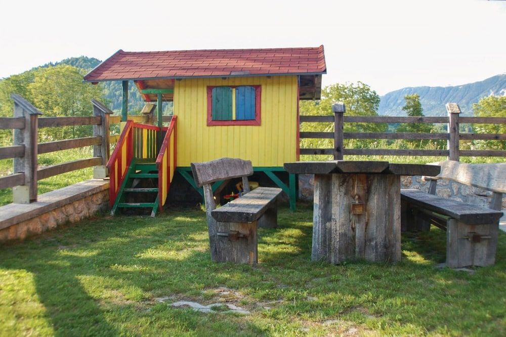 Bled Lake Apartment Red Apartment 11