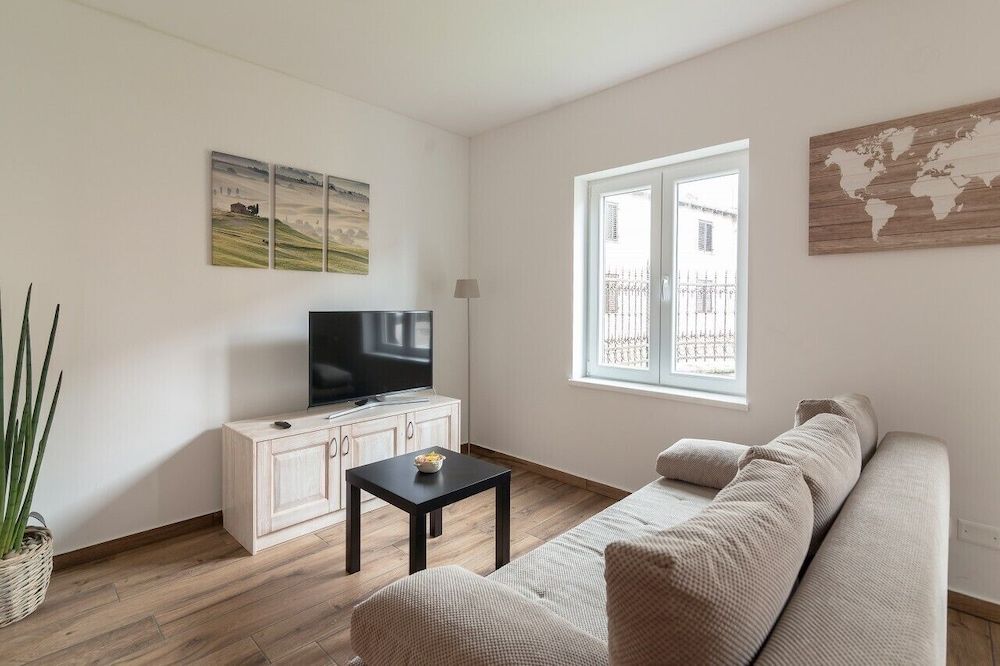 Basic Apartment