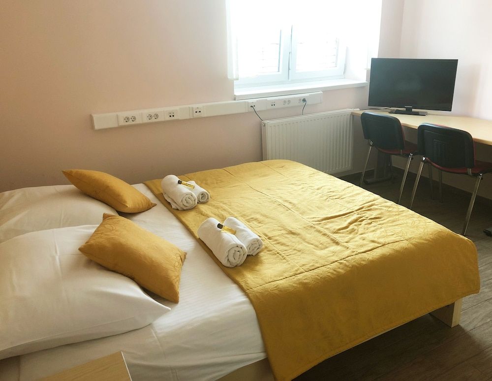 S hotel Studio Double Bed 3