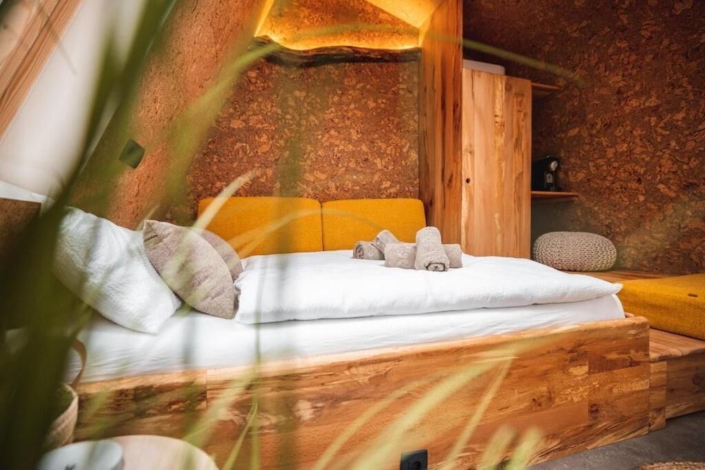 Nesting Resort posestvo SONČNI RAJ Comfort Cabin 6
