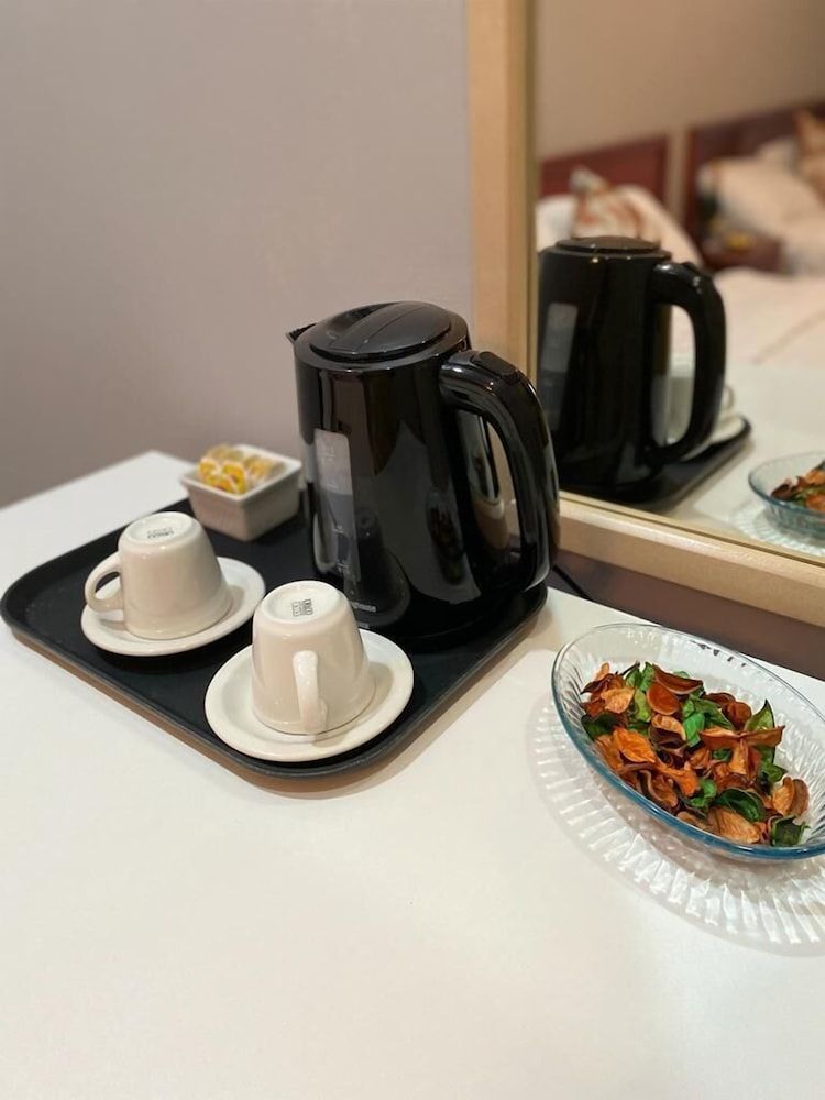 West Palm Hotel Deluxe Double Room 2