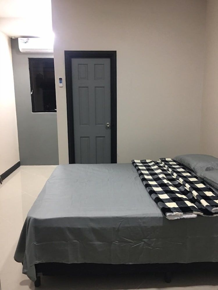 undefined Island Vibes Suites 2