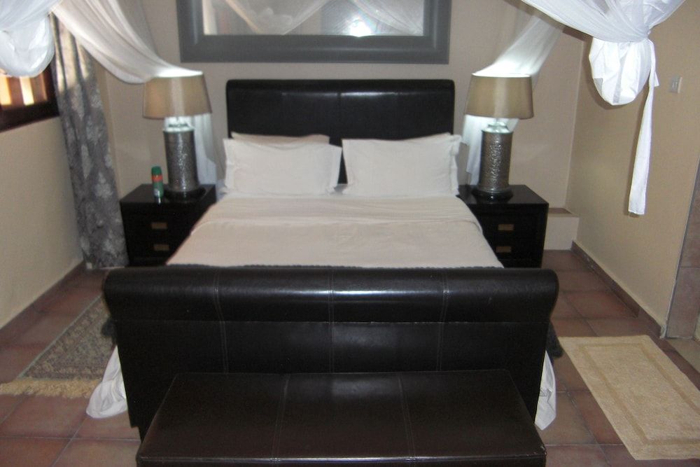 Shamba Lodge Business Double Room, 1 Bedroom, Non Smoking, Garden View 3