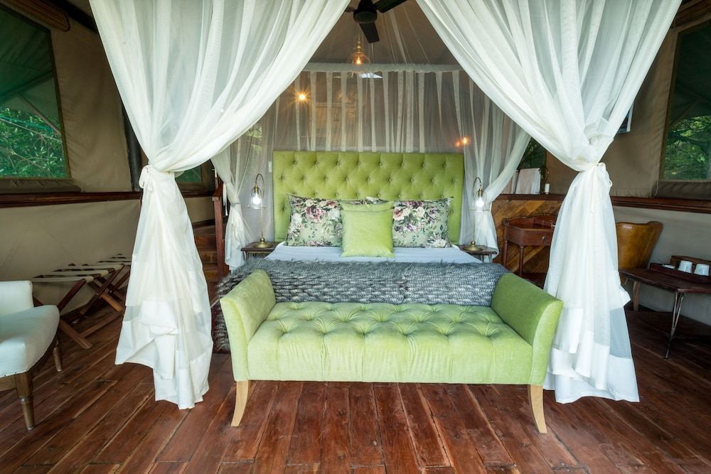 Tintswalo Siankaba Superior Tent, 1 Bedroom, River View 2