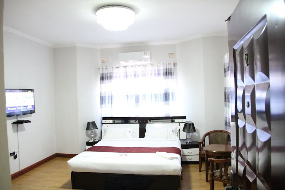 Twalumba Lodges Standard Double Room 8