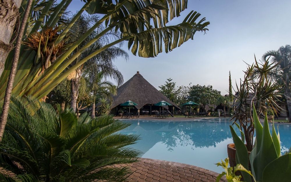 undefined Sandy's Creations Resort 10