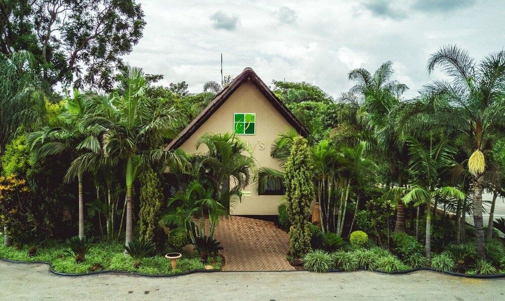 undefined Sandy's Creations Resort 2