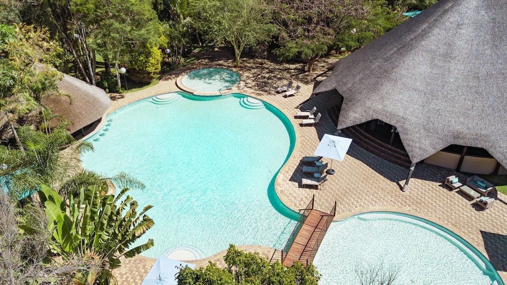 undefined Sandy's Creations Resort 8