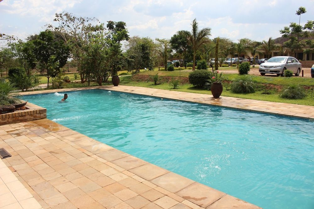 undefined Four Pillars Lodge Chilanga 7