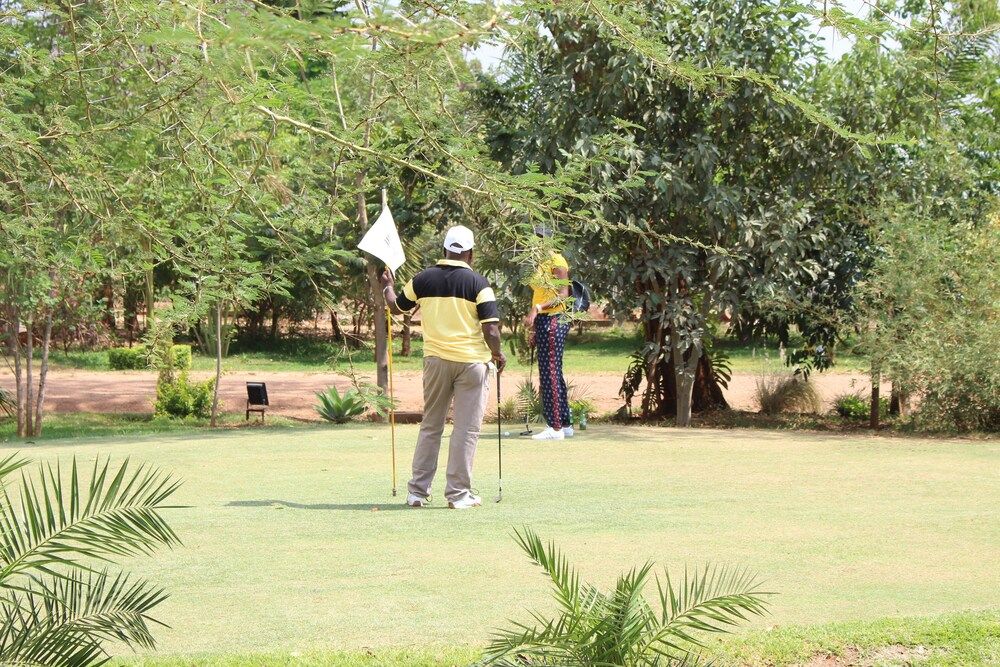 undefined Four Pillars Lodge Chilanga 10