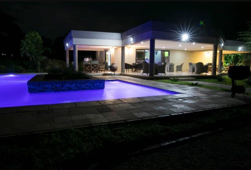 undefined Four Pillars Lodge Chilanga 9