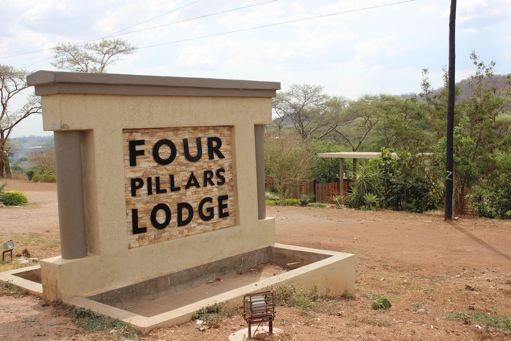 undefined Four Pillars Lodge Chilanga