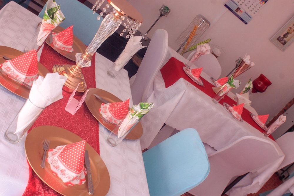 undefined Lillo Executive Lodge 8