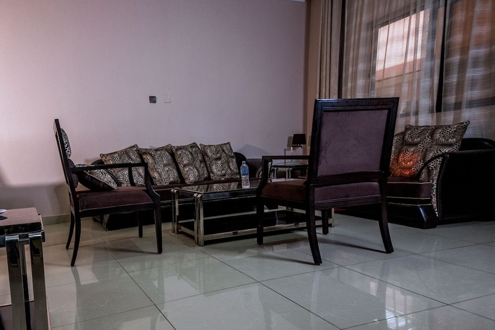 Melsim Lodge Family Room, 2 Bedrooms 4