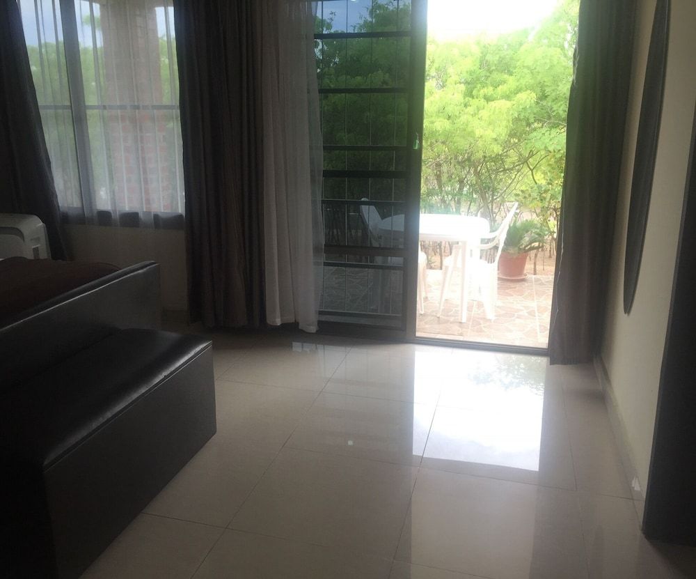 Martco Lodge Double Room 6