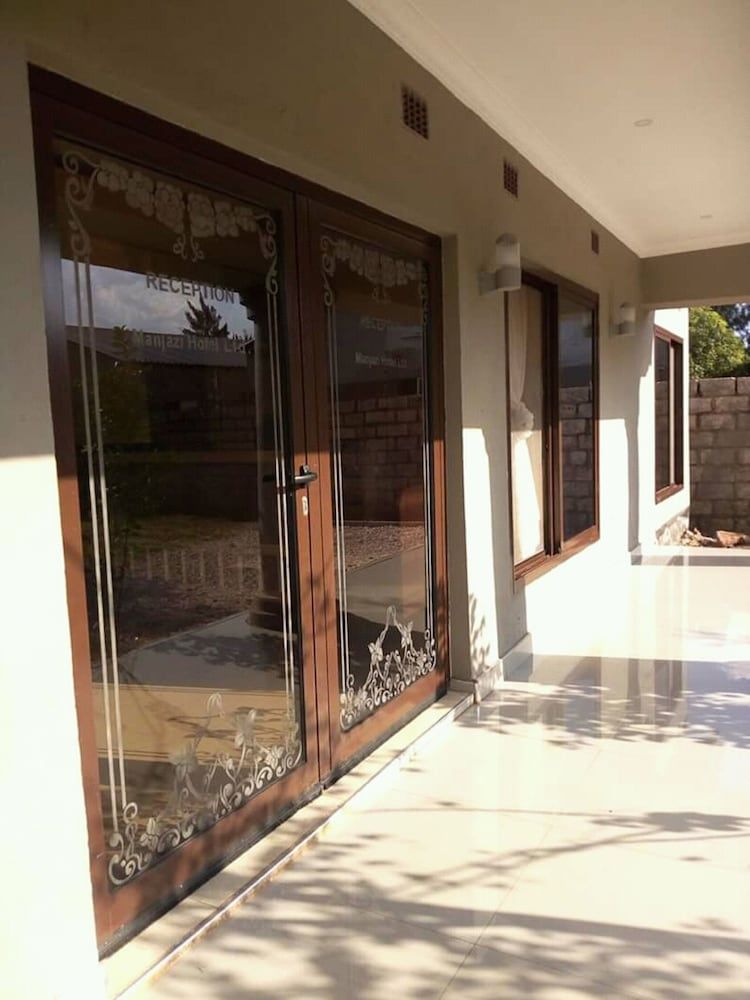 undefined Manjazi Hotels 3