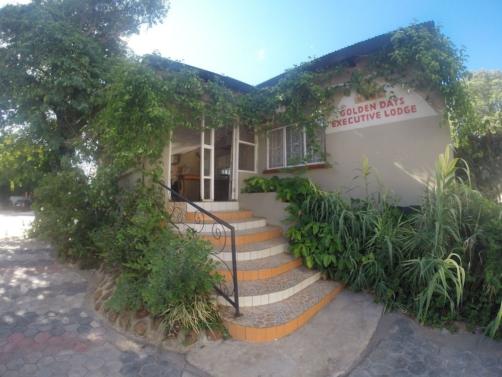 undefined Golden Days Executive lodge 3