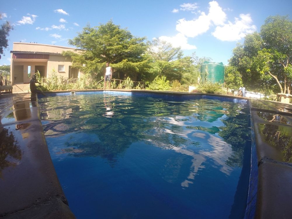 undefined Golden Days Executive lodge 4