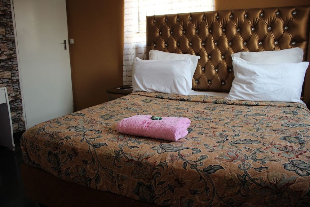 undefined Libala South Executive Lodge 2