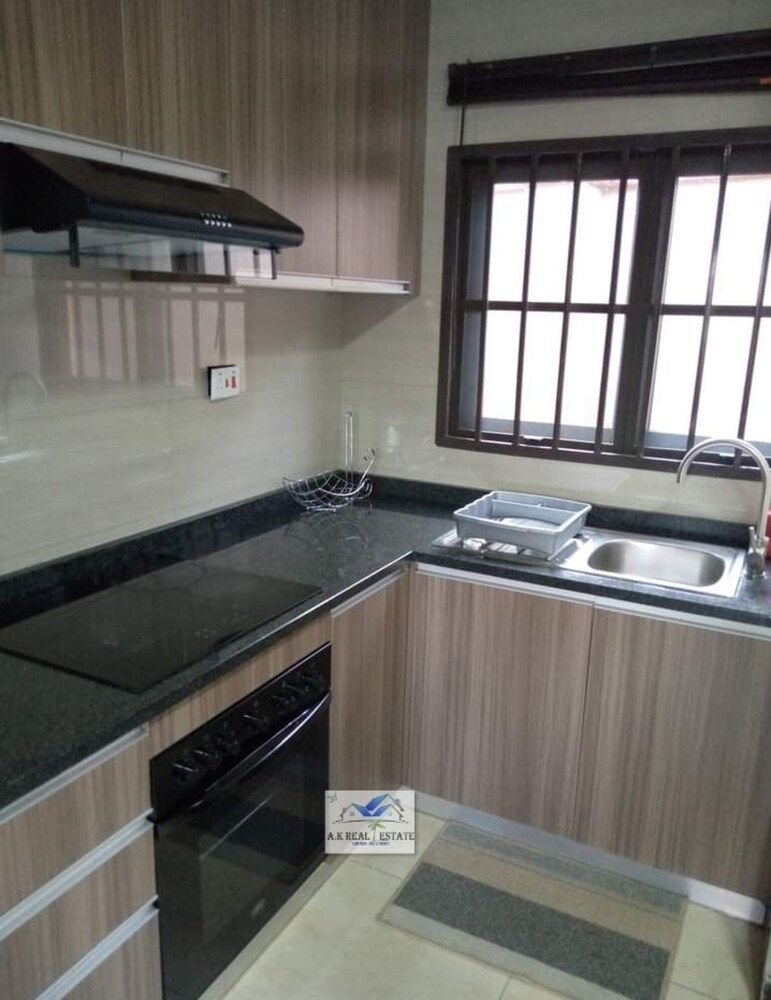 undefined Bedroomed Fully Furnished Apartment Near East Park Mall 6