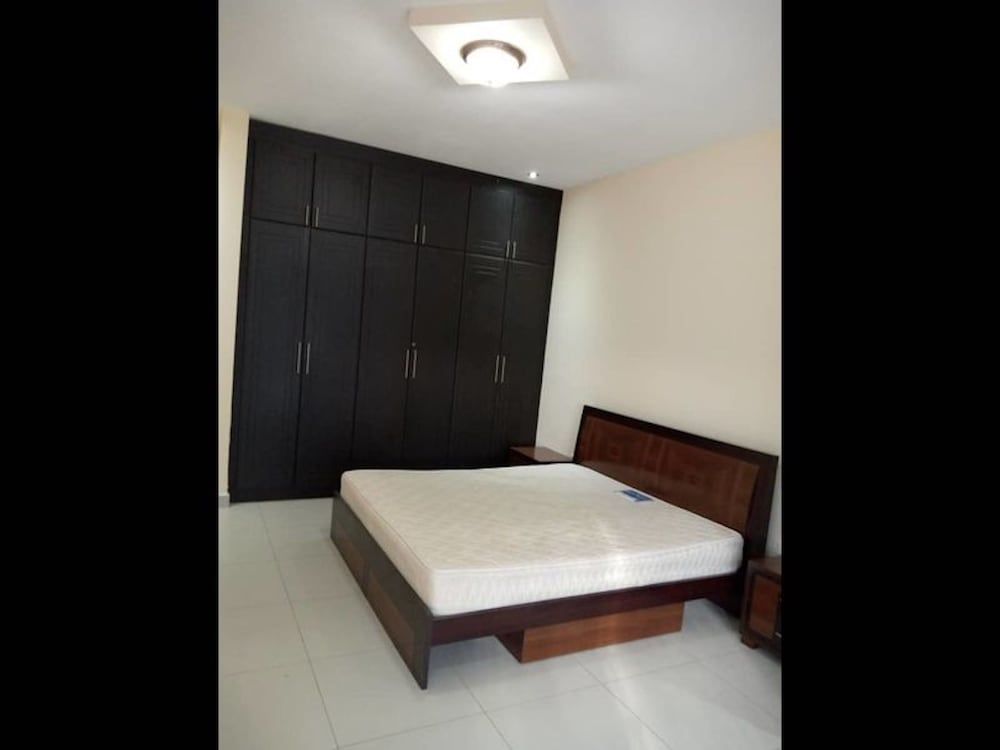 undefined 3 Bedrooms Exclusive Apartment in Kaludu 7