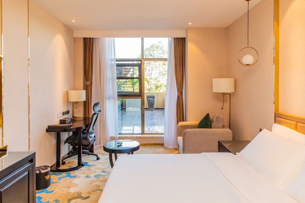 undefined The Venetian Hotel 5