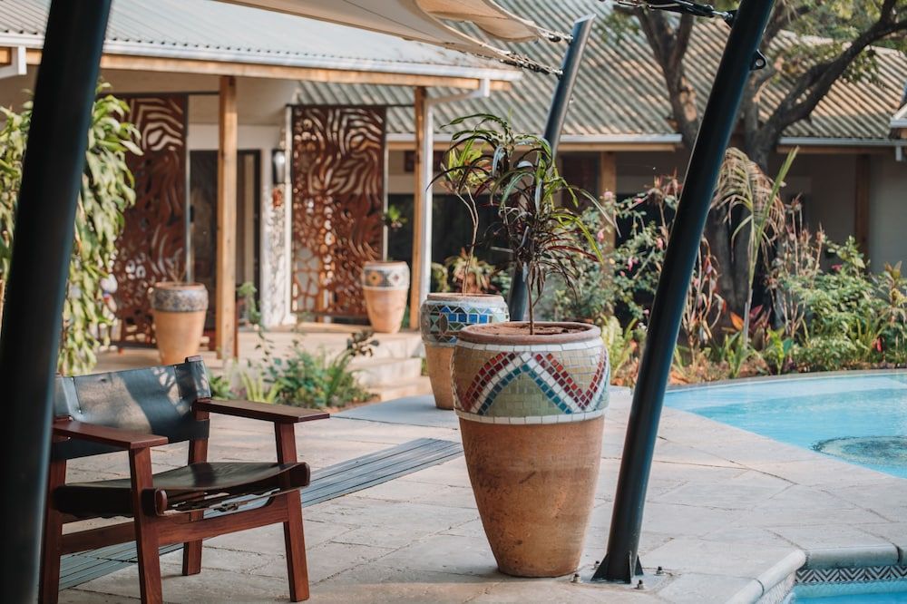 undefined Shongwe Oasis 10