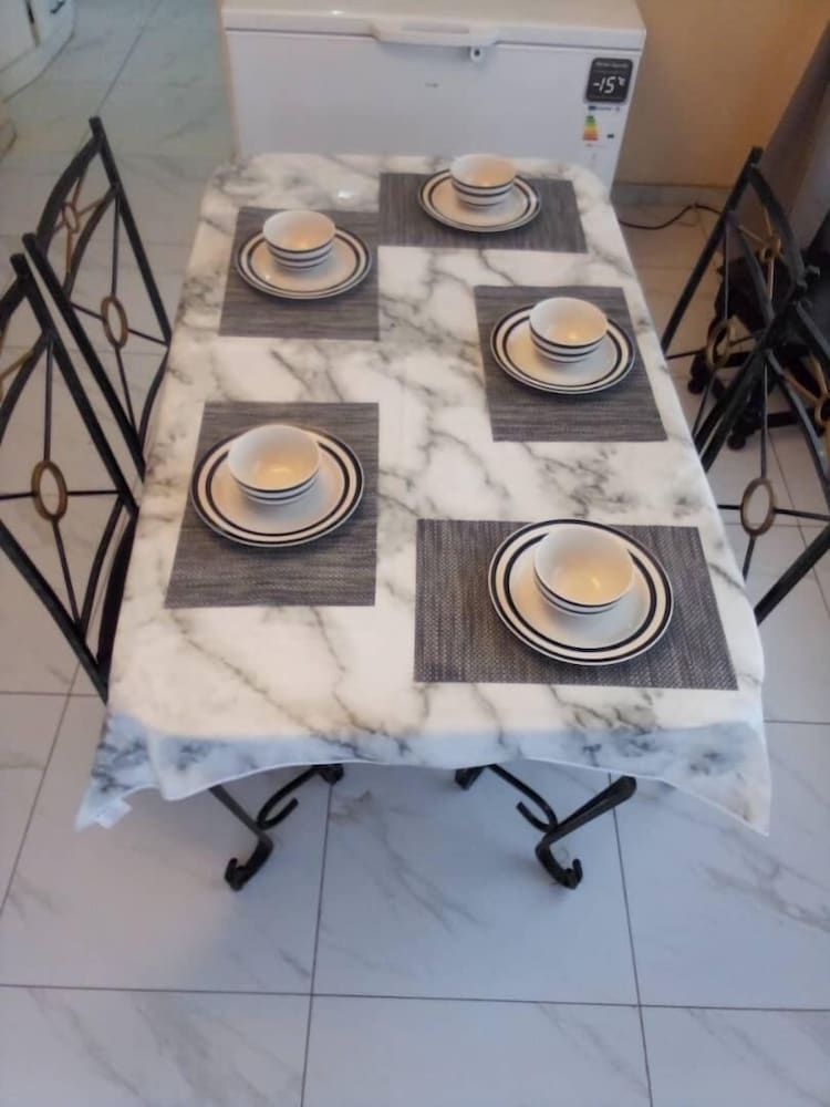 undefined Manacomfy - 14bed House - 4 Baths - Victoria Falls 9