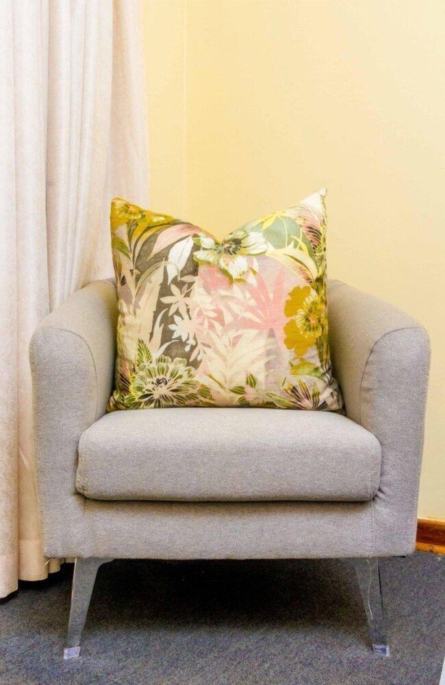 Pazuva Hillside Comfort House, Multiple Beds 22