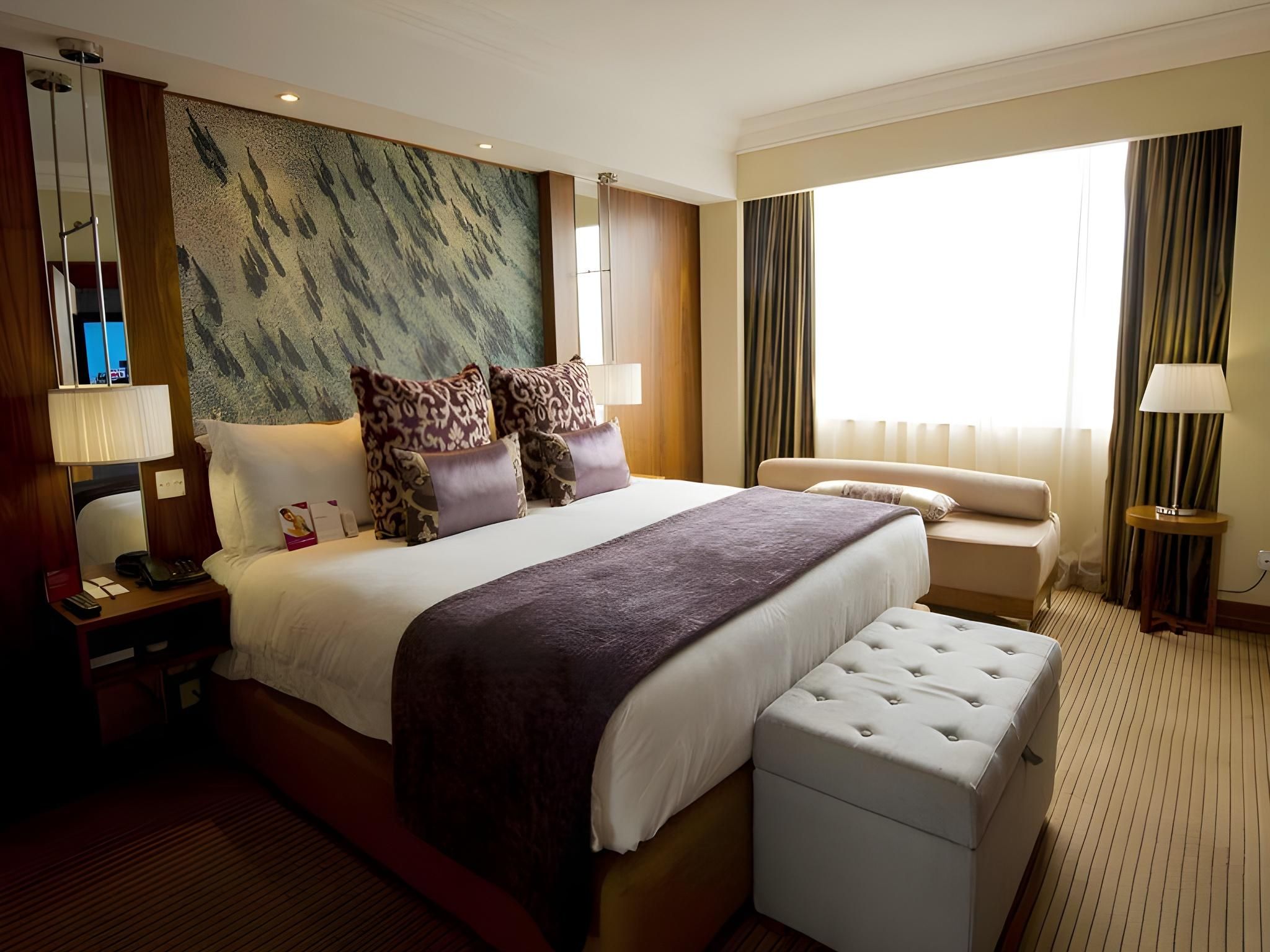 Monomotapa Hotel Executive King Non-Smoking