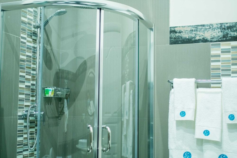 Ezulwini Villa Hotel Standard Twin Room 11