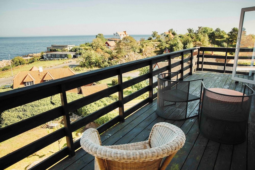 The Falcon Hotel Delux Sea 3