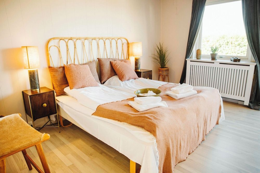 The Falcon Hotel Superior