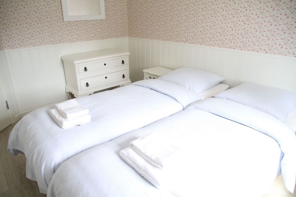 BLÅBJERGGAARD Classic Double or Twin Room, 2 Twin Beds