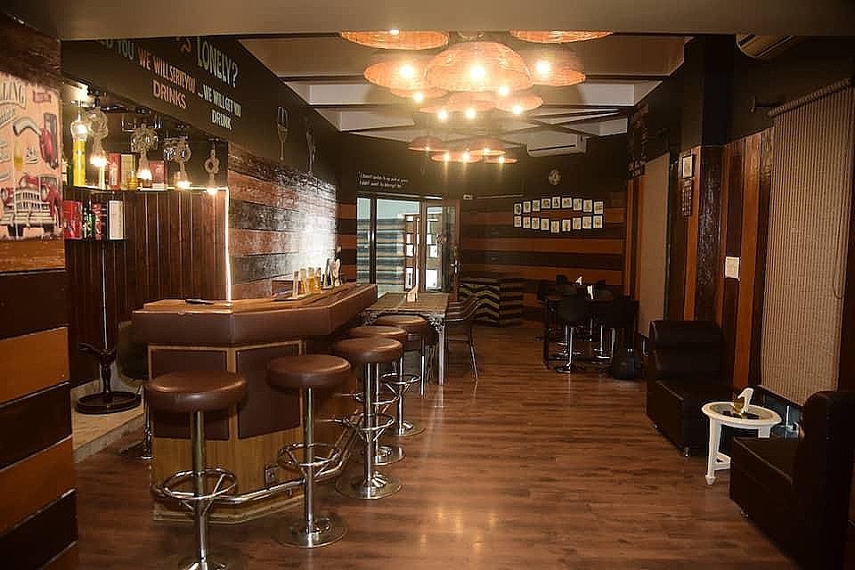 Bar