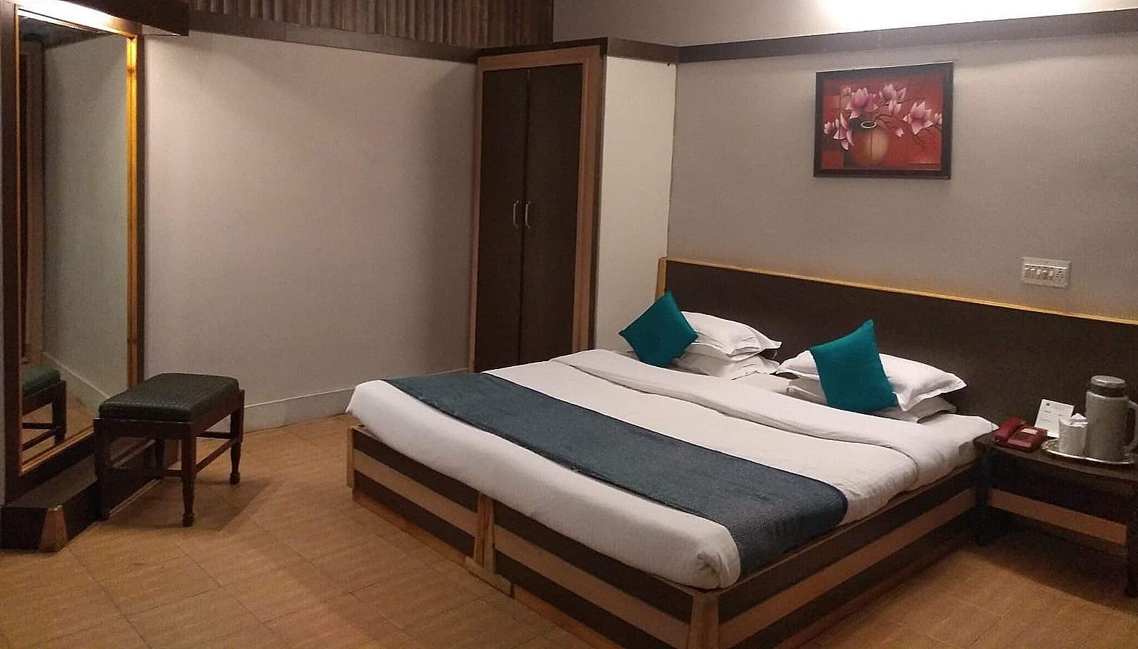 Oriental Palace Resort Deluxe Villa 4