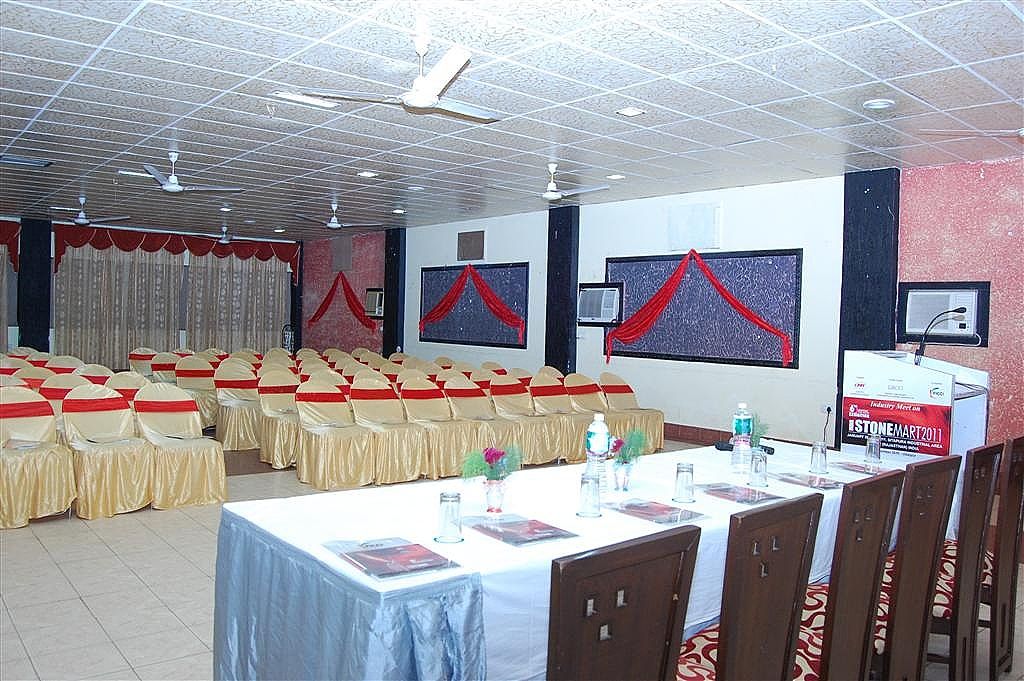 Oriental Palace Resort