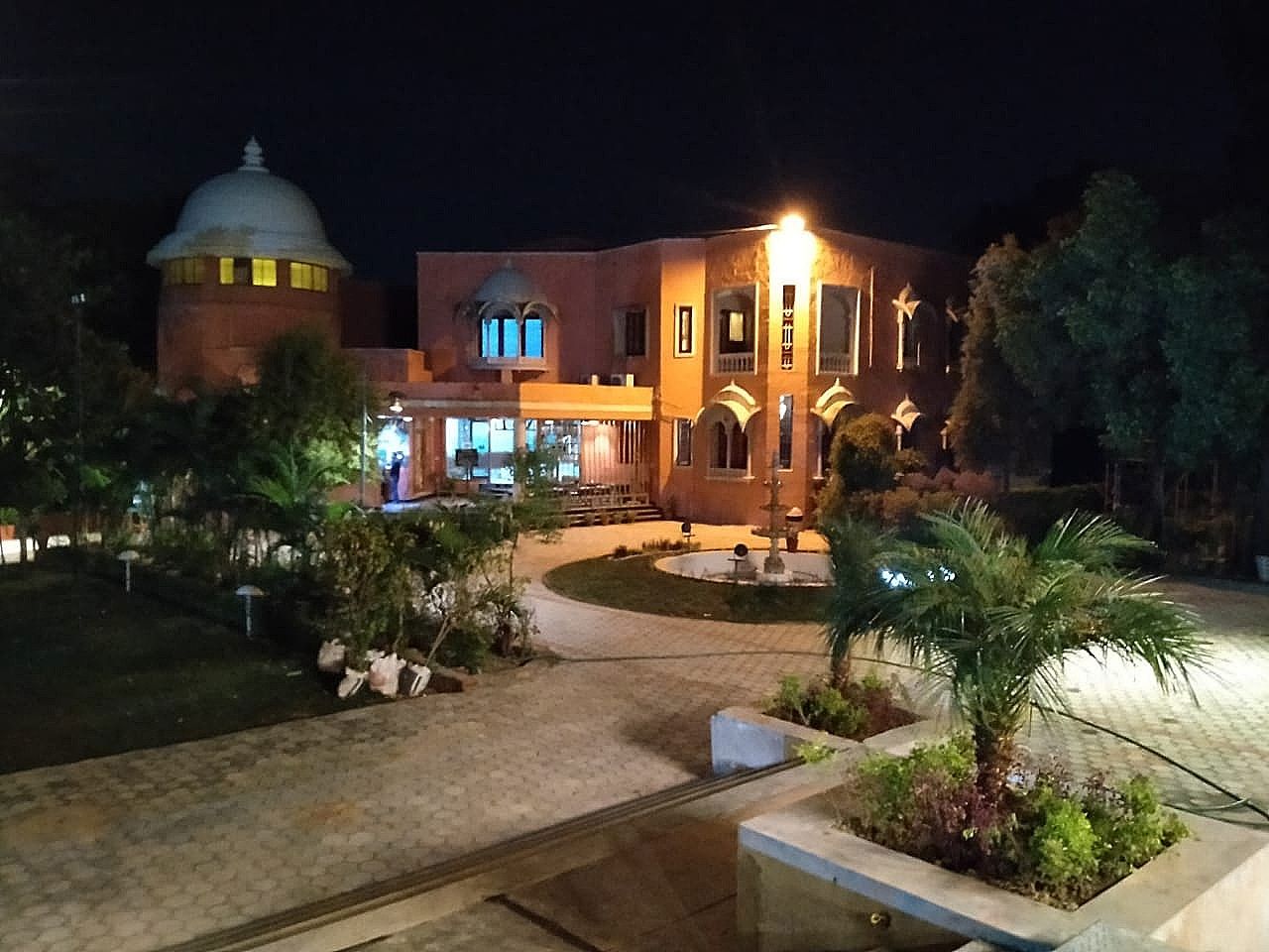 Hotel Exterior