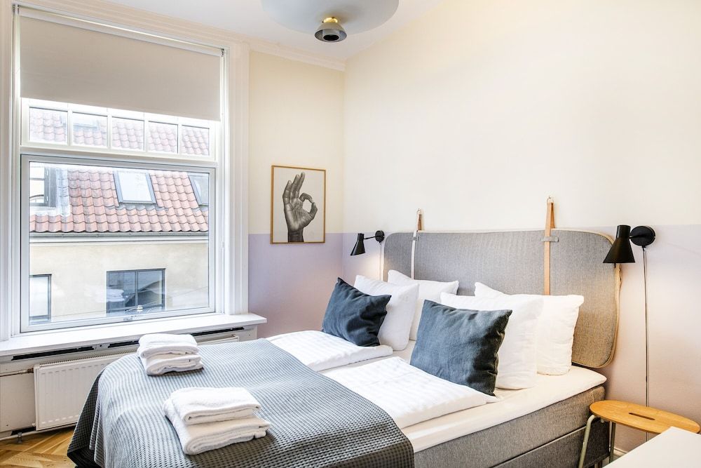 The Mile 2 by Daniel&Jacob’s Apartment, 4 Bedrooms, Kitchen 4