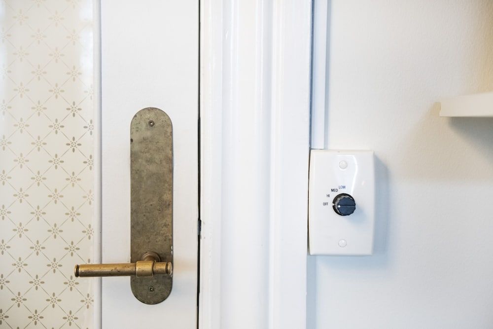 The Citadel apartments by Daniel&Jacob’s Comfort Apartment, Private Bathroom, Garden View (Front) 10